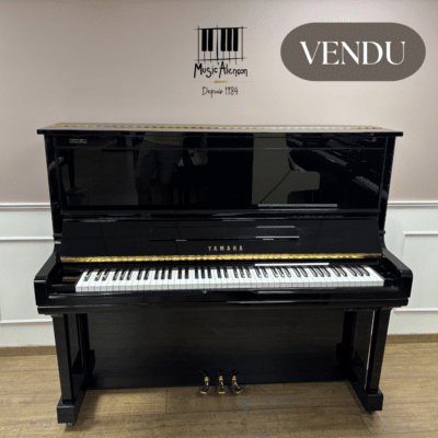 Yamaha U300SX Silent