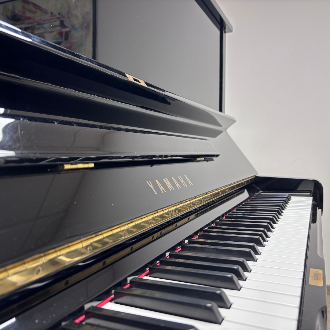 Yamaha U3H – Image 2