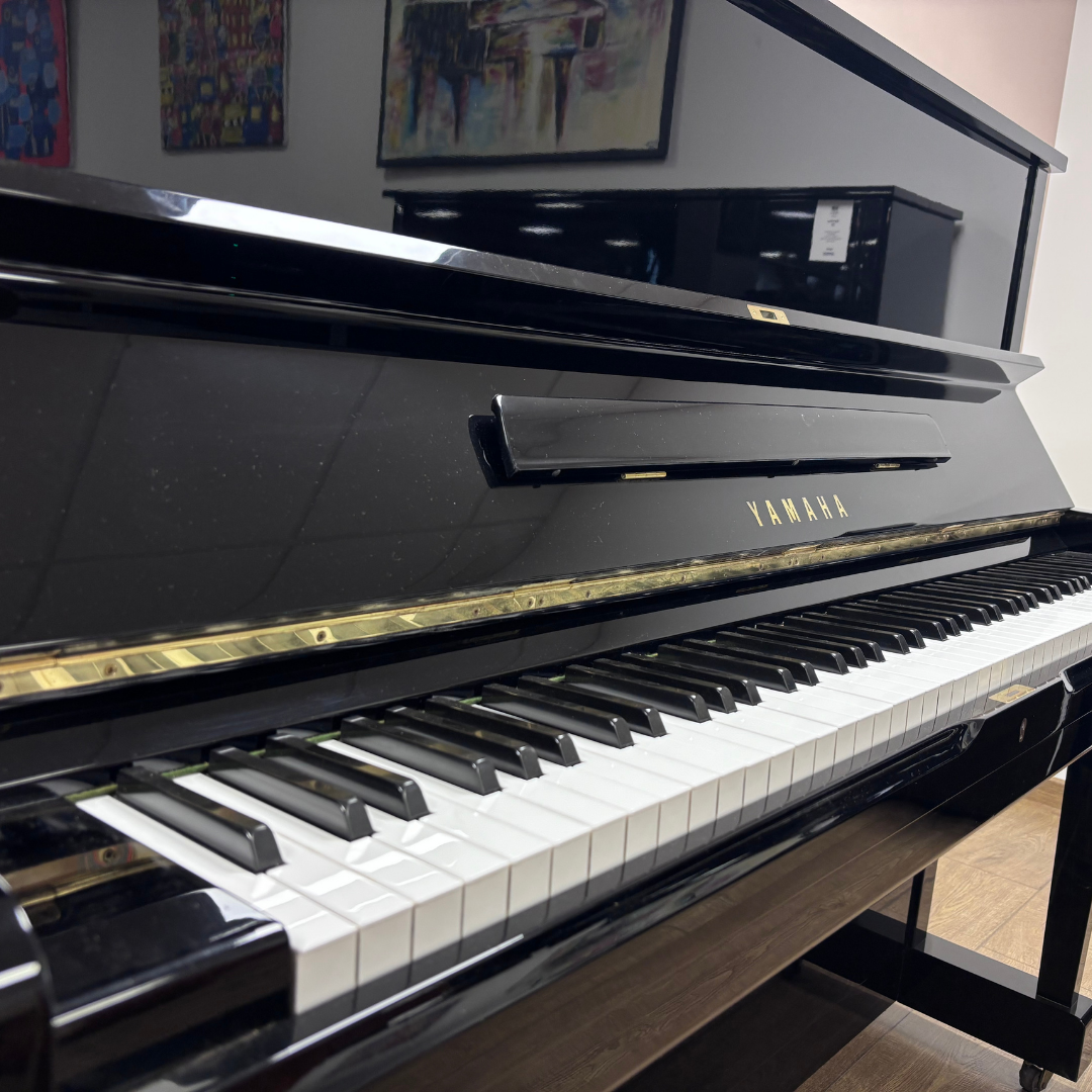 Yamaha U1M – Image 2