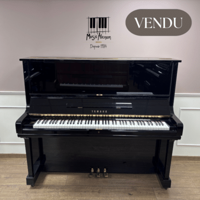 Yamaha U3H